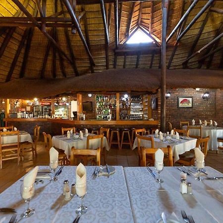 Red Sands Country Lodge Kuruman Extérieur photo
