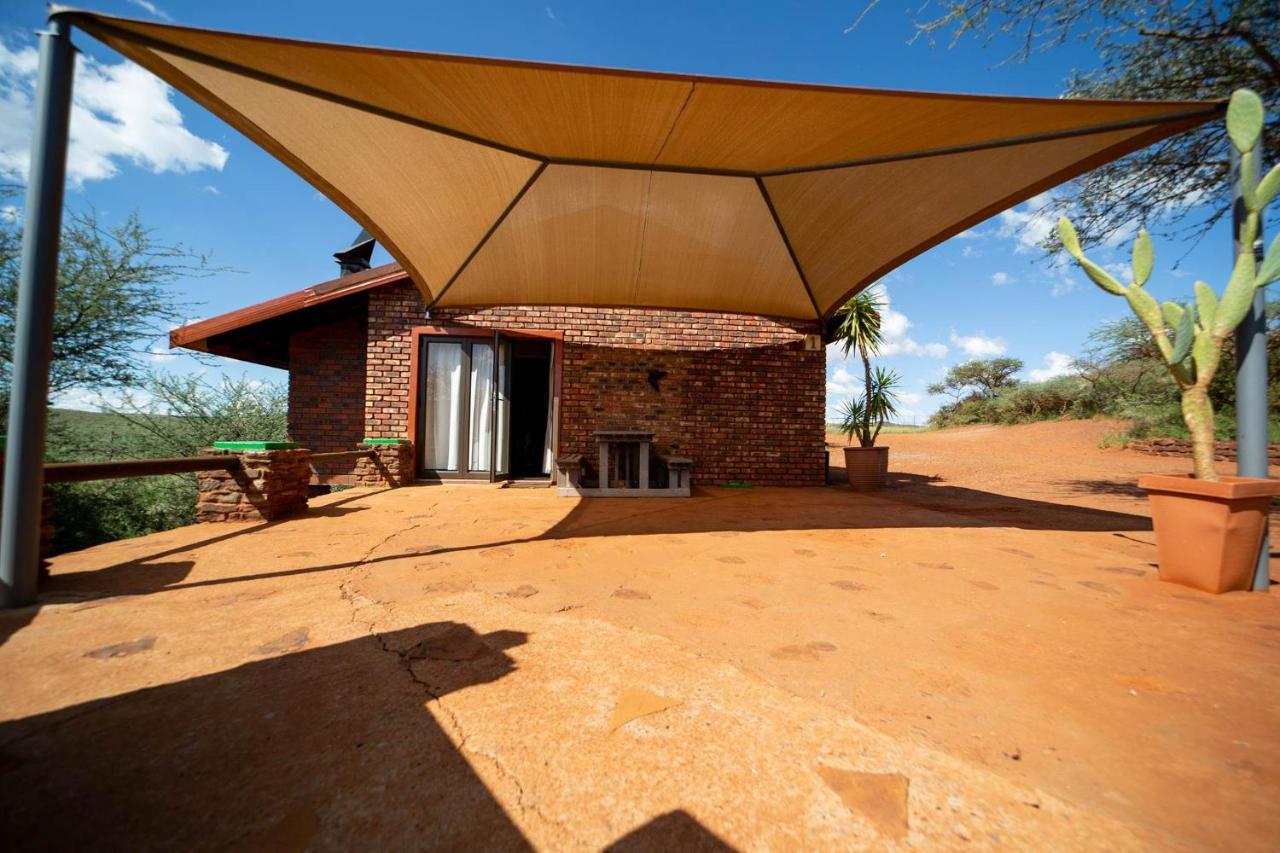 Red Sands Country Lodge Kuruman Extérieur photo