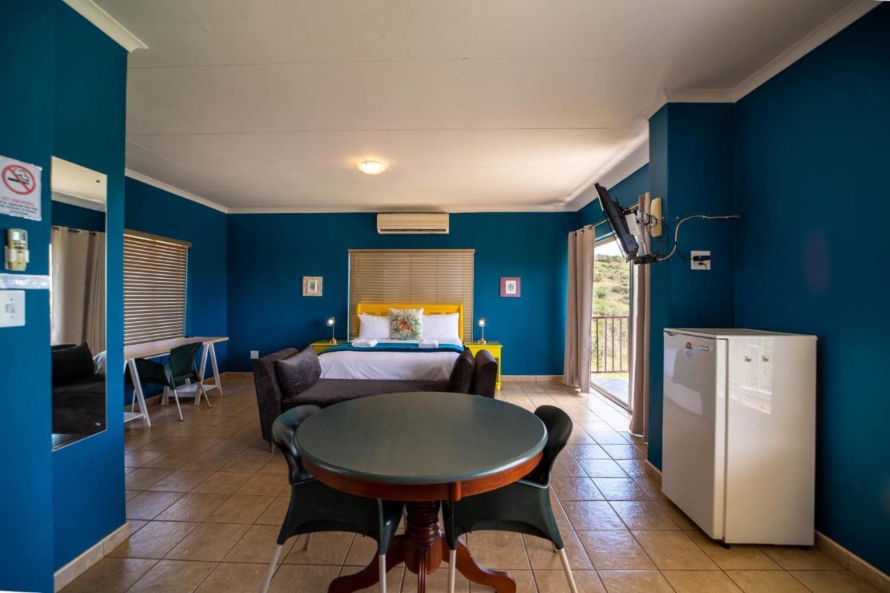 Red Sands Country Lodge Kuruman Extérieur photo