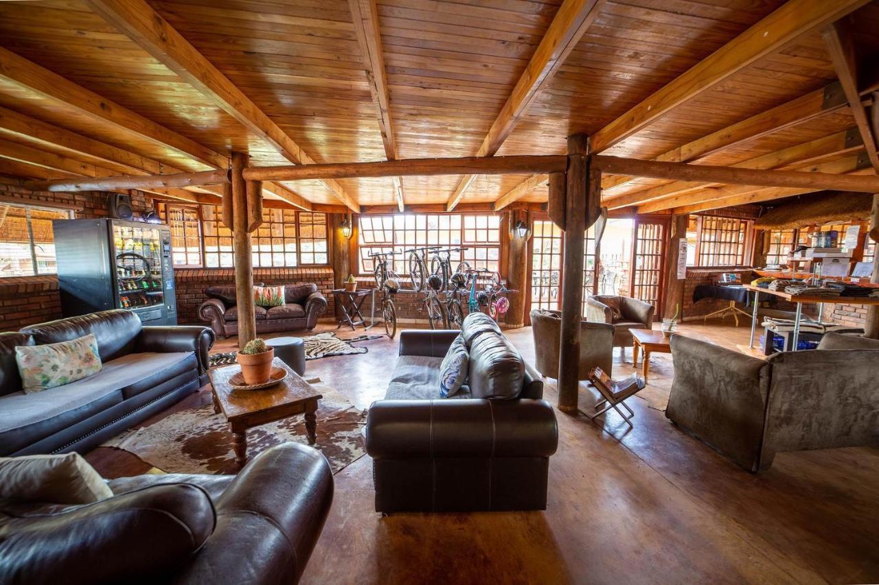 Red Sands Country Lodge Kuruman Extérieur photo